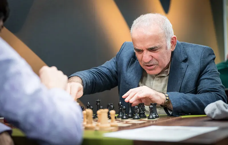 photo 2024 Chess 9LX Garry Kasparov 1