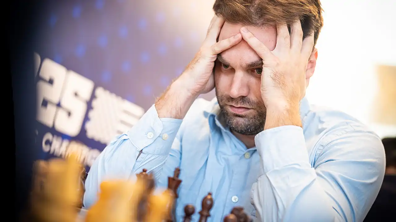 photo - 2025 U.S. Chess Championship - Day 1 - GM Sam Shankland - LOU05841