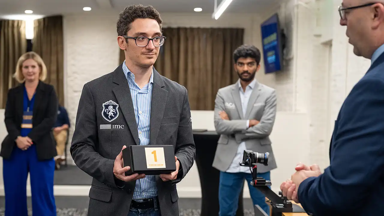 photo - 2025 Clutch Chess Champions Showdown - GM Fabiano Caruana - Drawing Of Lots - LOU01981
